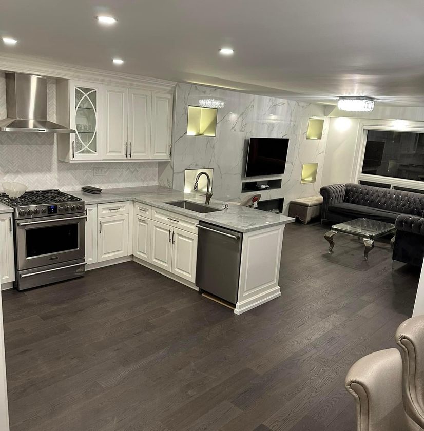 Hardwood
						flooring